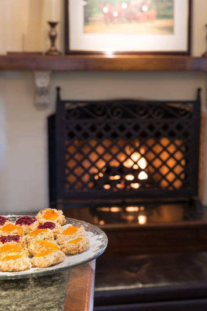 Coachman'S Inn, A Four Sisters Inn Carmel-by-the-Sea Exterior photo